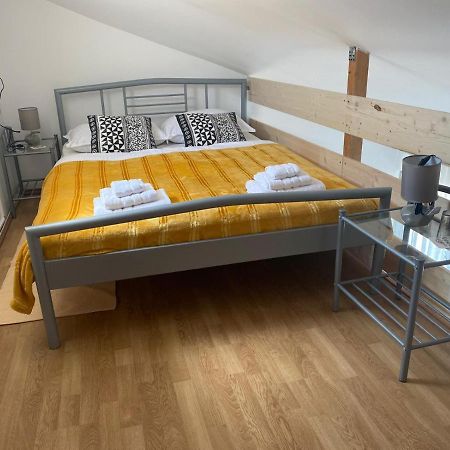 Luma Rooms Rudina Exteriör bild